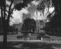 Hoskins Library