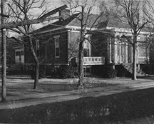Eakin House
