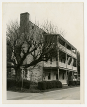 Netherland Inn