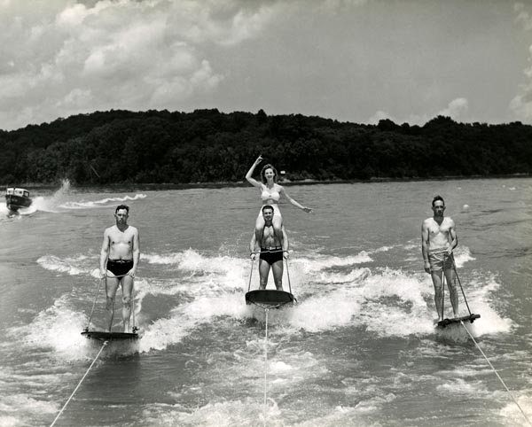 Professional water-skiers on Chickamauga Lake