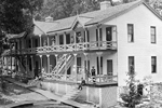 First Bon Aqua Spring Hotel