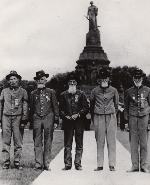 5 Confederate veterans