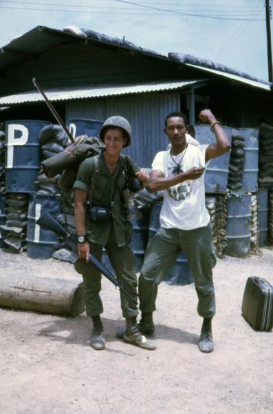Members of the 1st Signal Brigade