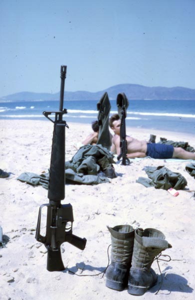 Members of the 1st Signal Brigade