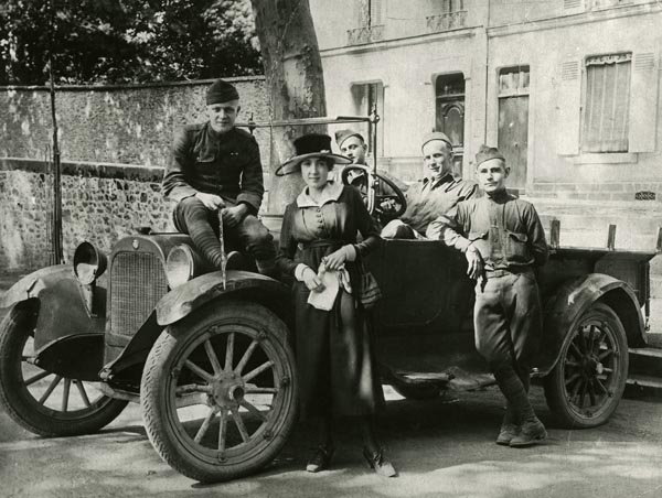 Unidentified American soldiers in Europe